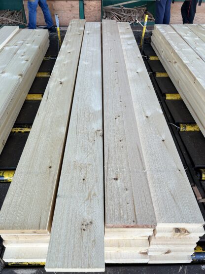 1x8 yellow cedar appearance grade rougher heading fencing